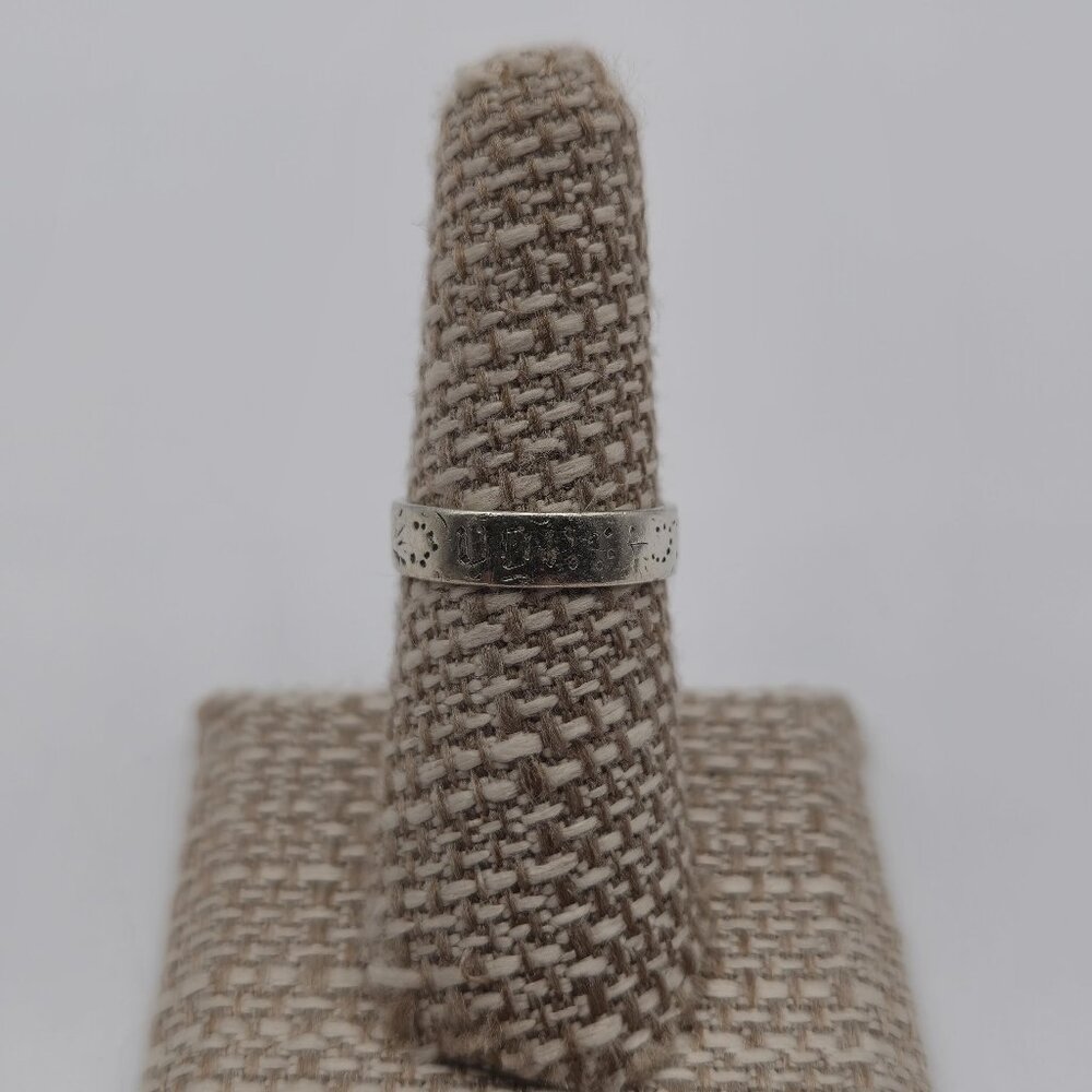 Size 7 Sterling Silver Unknown Scrolled Words Patterns Ring A3040